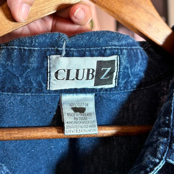 Vintage Club Z Embroidered Denim Shirt Dress Button Front Medium Wash - Picture 2 of 10
